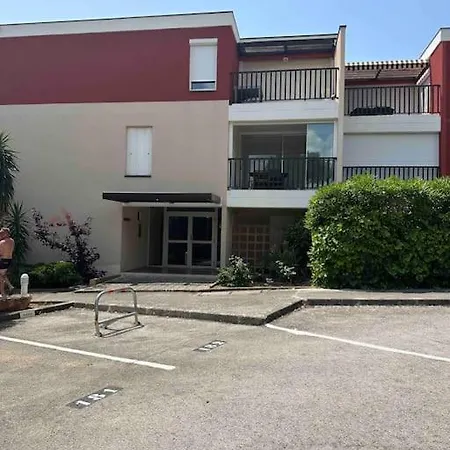 Elegant 4p Neuf 2 *, Piscine, A 150m Apartment *