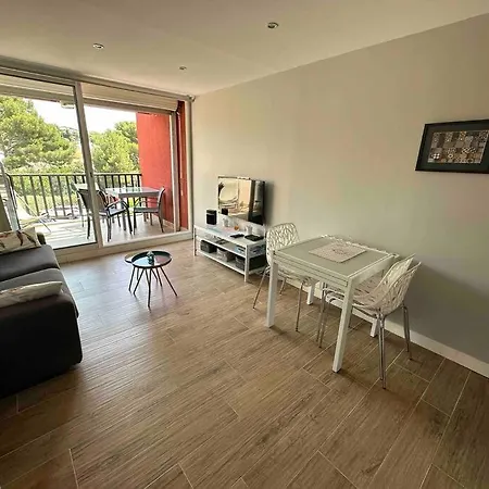 Elegant 4p Neuf 2 *, Piscine, A 150m